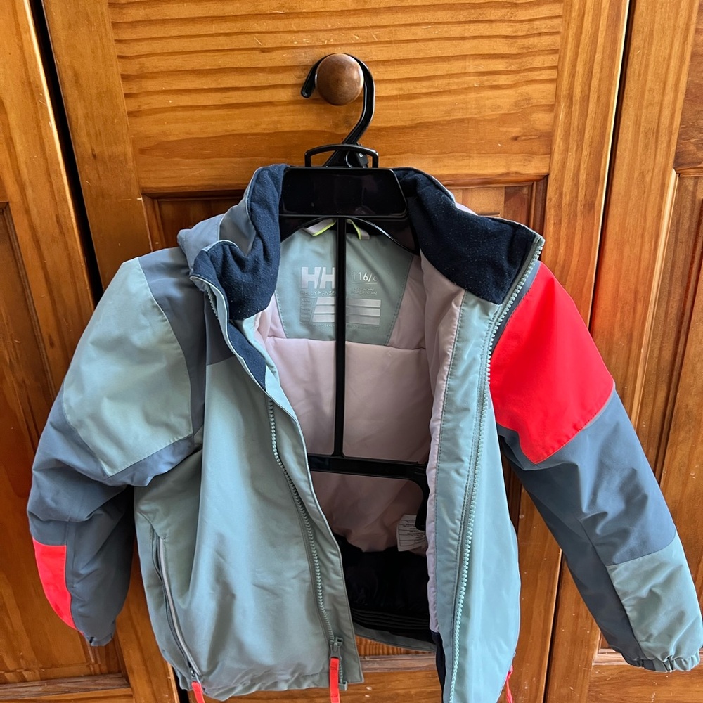 Helly Hansen Winter Ski Jacket size 6